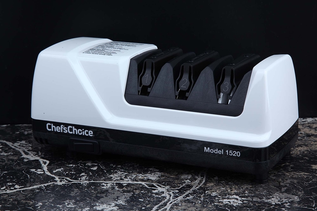 Универсальная электрическая точилка (станок) для европейских и японских ножей Chef's Choice CC1520W, США