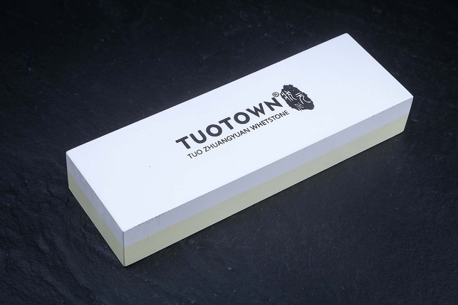 Комбинированный водный керамический точильный камень для заточки ножей Tuotown 180x60x30 мм, зернистость 2000 / 5000 Grit, керамическая связка, Китай