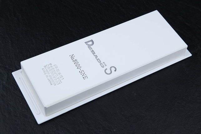 Водный керамический точильный камень для заточки ножей Suehiro Debado S 205x73x23 мм, зернистость 6000 Grit, керамическая связка, Япония