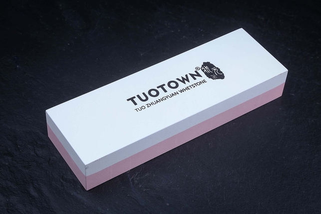 Комбинированный водный керамический точильный камень для заточки ножей Tuotown 180x60x30 мм, зернистость 3000 / 8000 Grit, керамическая связка, Китай