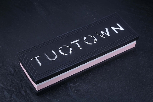 Комбинированный водный керамический точильный камень для заточки ножей Tuotown 180x60x30 мм, зернистость 3000 / 8000 Grit, керамическая связка, Китай