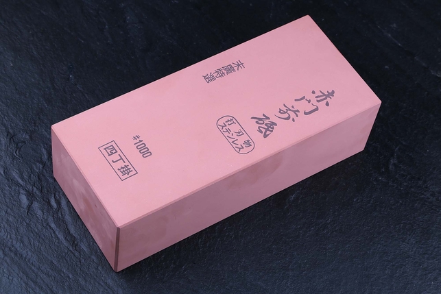 Водный керамический точильный камень для заточки ножей Suehiro Akamonmae-to 230x100x70 мм, зернистость 1000 Grit, керамическая связка, Япония