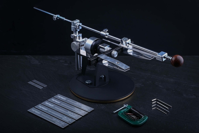 Профессиональная точилка для ножей с регулируемым углом заточки Профиль К03 Pro Lite Hunter, Россия