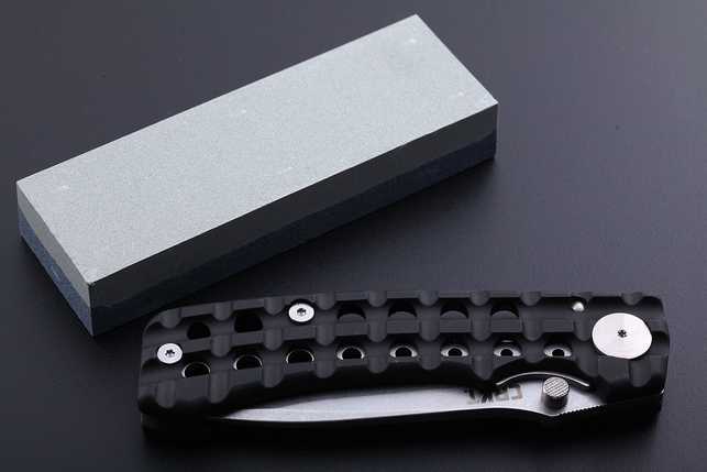 Брусок комбинированный 15.0 x 5.0 x 2.5 см (карбид вольфрама - карбид кремния) Lansky Coarse (120 grit) / Fine (600 grit), США