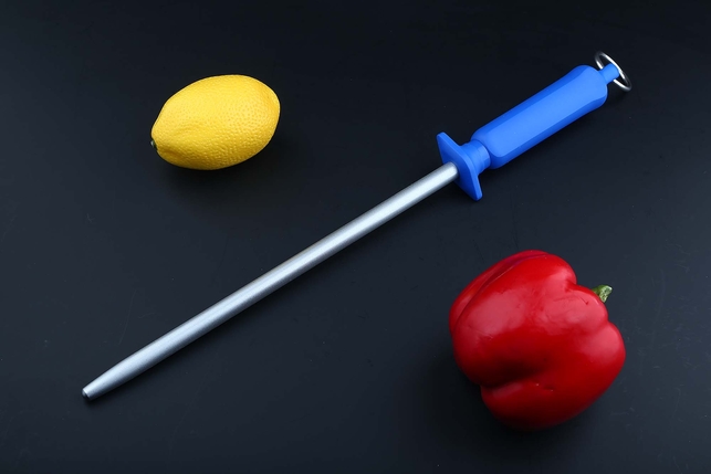 Стальной мусат с алмазным напылением для правки ножей Flugel 25 см, круглый, зернистость 1200 Grit, средний (medium), синяя рукоять, США