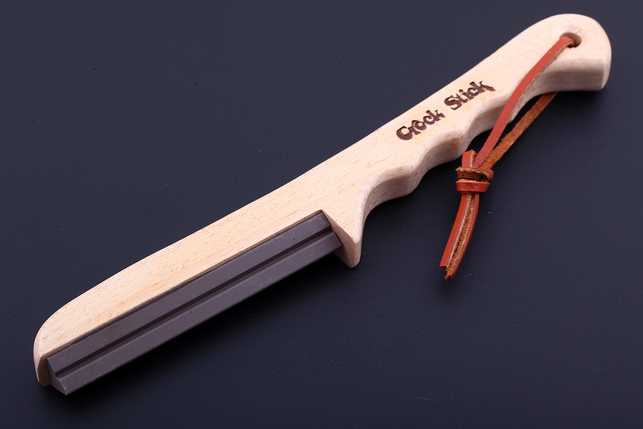 Полевая керамическая точилка для заточки серрейторных ножей Lansky Crock Stick, США