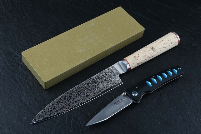 Водный керамический точильный камень для заточки ножей Naniwa Professional Stone 2000 Grit, Япония