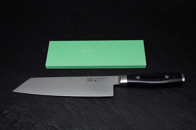 Водный керамический точильный камень для заточки ножей Naniwa Super Stone 400 Grit (толщина 10 мм), Япония