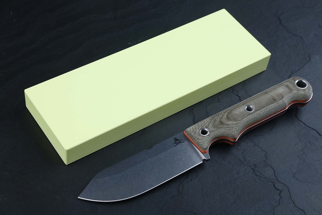 Водный керамический точильный камень для заточки ножей Naniwa Super Stone 8000 Grit (толщина 20 мм), Япония