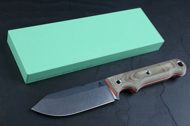 Водный керамический точильный камень для заточки ножей Naniwa Super Stone 400 Grit (толщина 20 мм), Япония