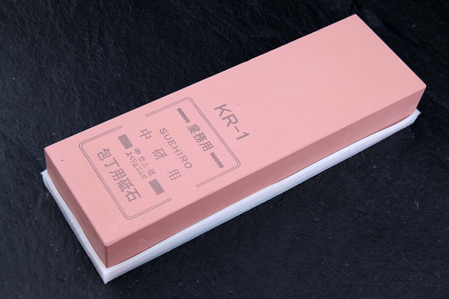 Водный керамический точильный камень для заточки ножей Suehiro DX Medium 206x66x33 мм, зернистость 1000 Grit, керамическая связка, Япония