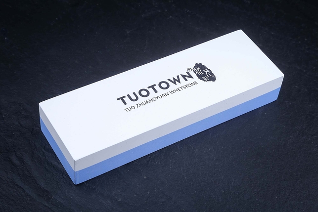 Комбинированный водный керамический точильный камень для заточки ножей Tuotown 180x60x30 мм, зернистость 1000 / 3000 Grit, керамическая связка, Китай