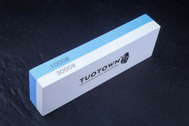 Комбинированный водный керамический точильный камень для заточки ножей Tuotown 180x60x30 мм, зернистость 1000 / 3000 Grit, керамическая связка, Китай