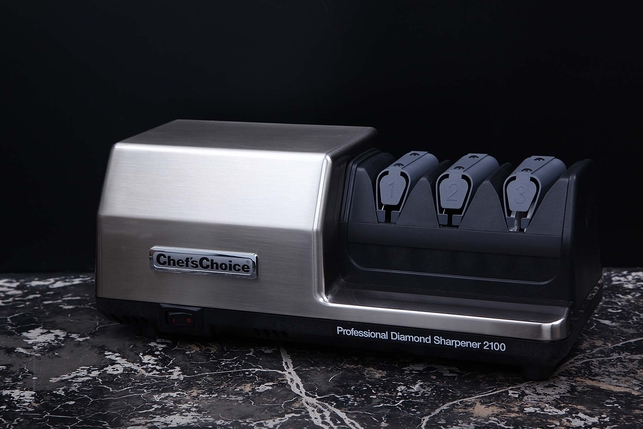 Профессиональная электрическая точилка (станок) для европейских ножей Chef's Choice CC2100, США