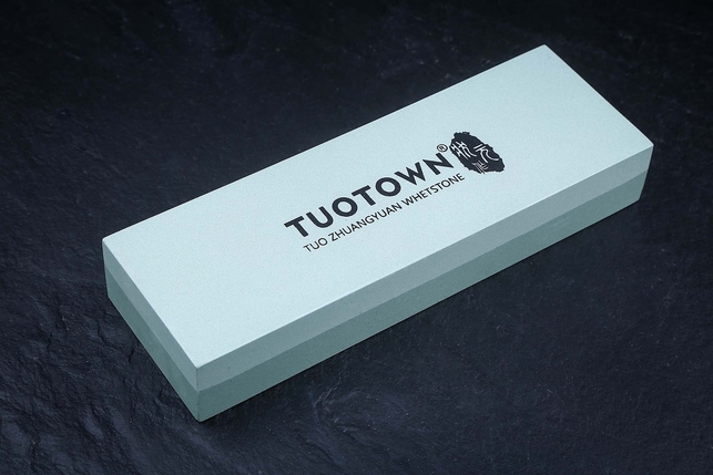 Комбинированный водный керамический точильный камень для заточки ножей Tuotown 180x60x30 мм, зернистость 400 / 1000 Grit, керамическая связка, Китай